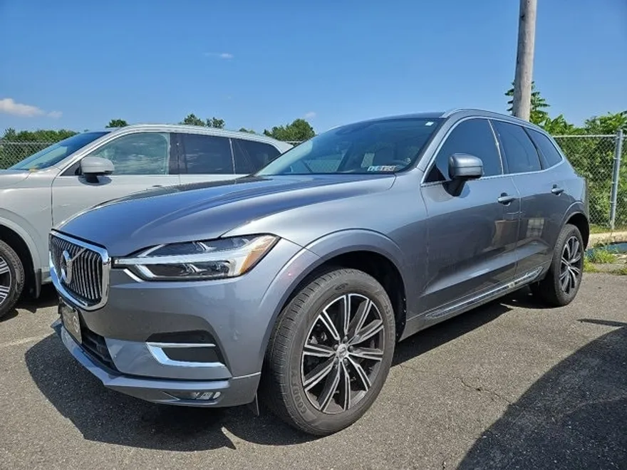 2020 Volvo XC60 T5 Inscription photo 1
