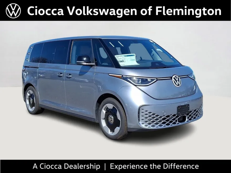 2025 Volkswagen ID. Buzz Pro S photo 1