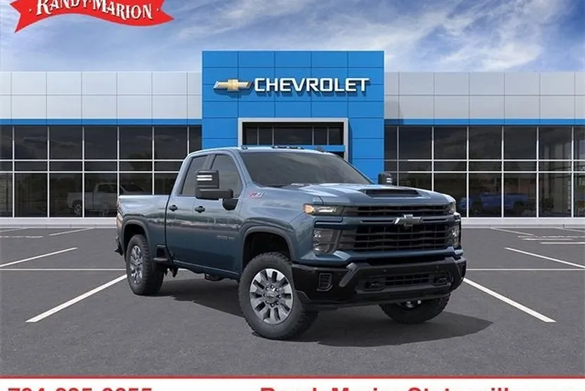 2026 Chevrolet Silverado 2500HD Custom photo 1