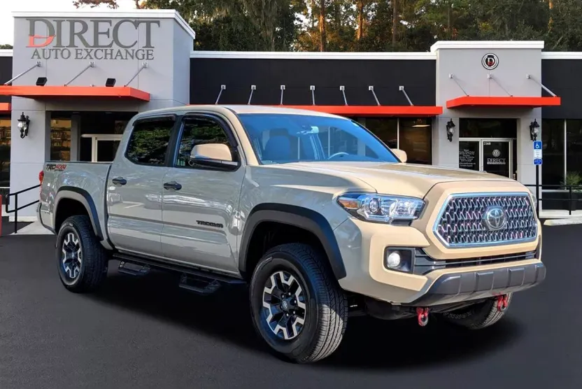 2019 Toyota Tacoma SR5 Double Cab Long Bed V6 4x4 photo 1