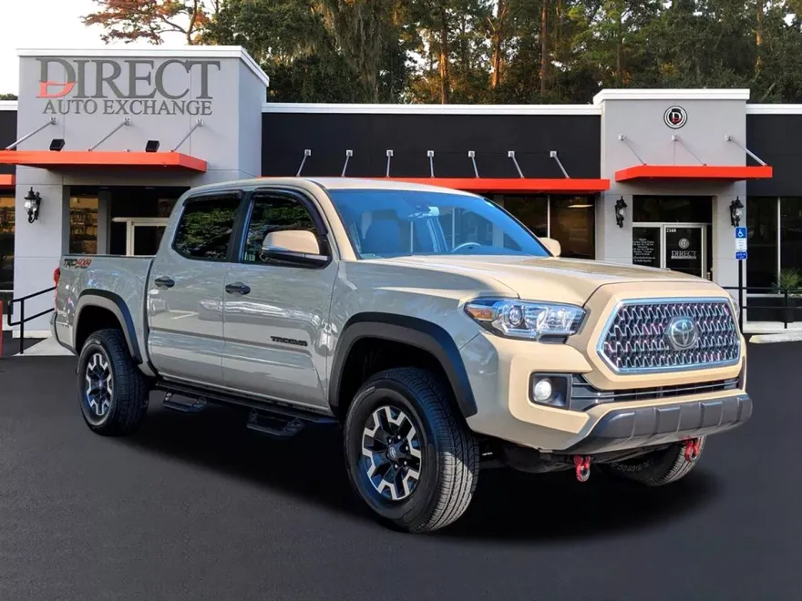 2019 Toyota Tacoma SR5 Double Cab Long Bed V6 4x4 photo 1