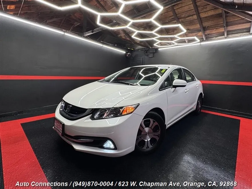 2015 Honda Civic Hybrid photo 1