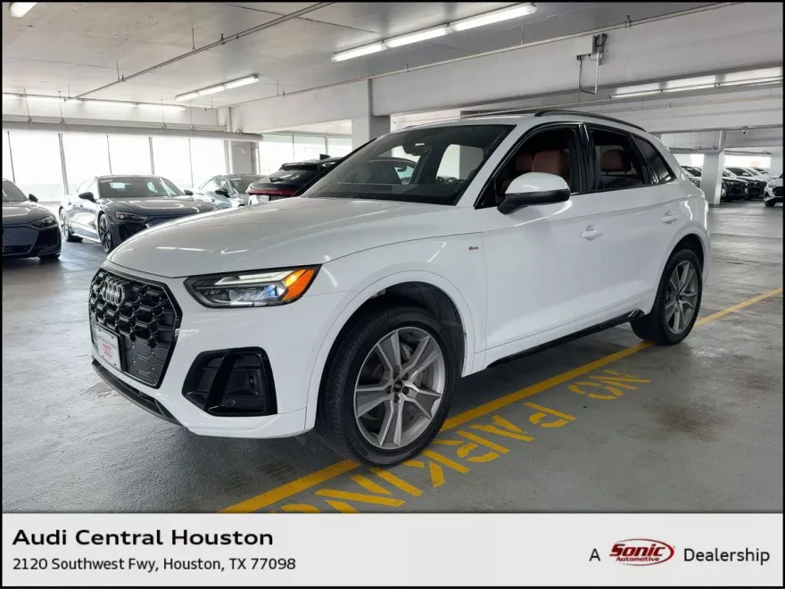 2025 Audi Q5 S line Premium photo 1