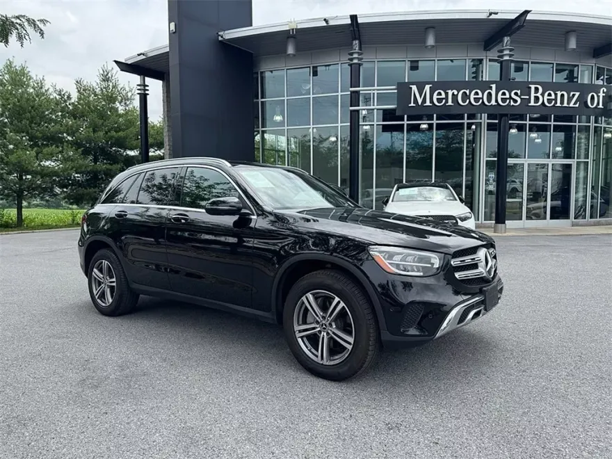 2022 Mercedes Benz GLC 300 4MATIC photo 1