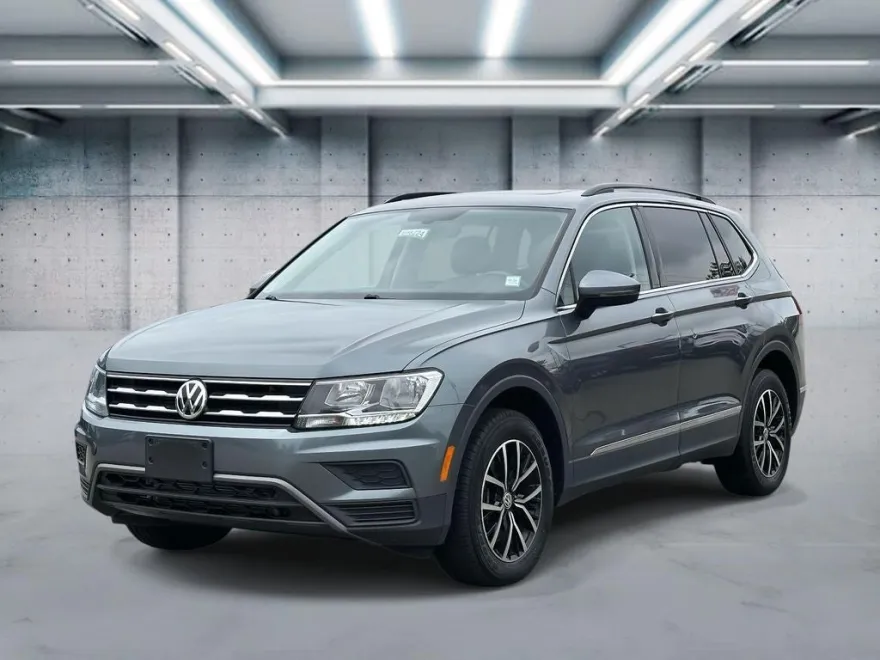 2021 Volkswagen Tiguan SE photo 1