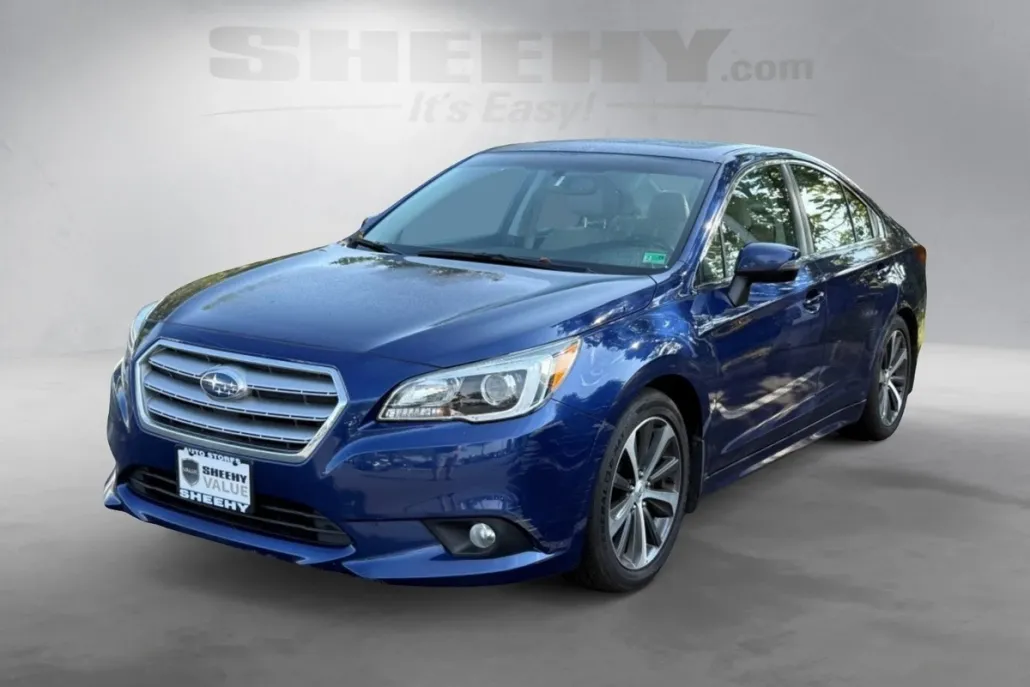 2016 Subaru Legacy 2.5i Limited photo 1