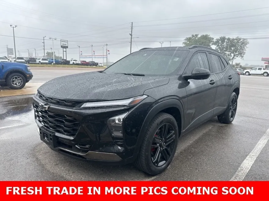 2024 Chevrolet Trax ACTIV photo 1