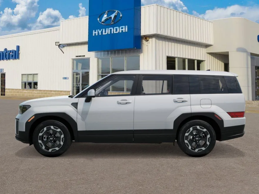 2026 Hyundai Santa Fe SE photo 1