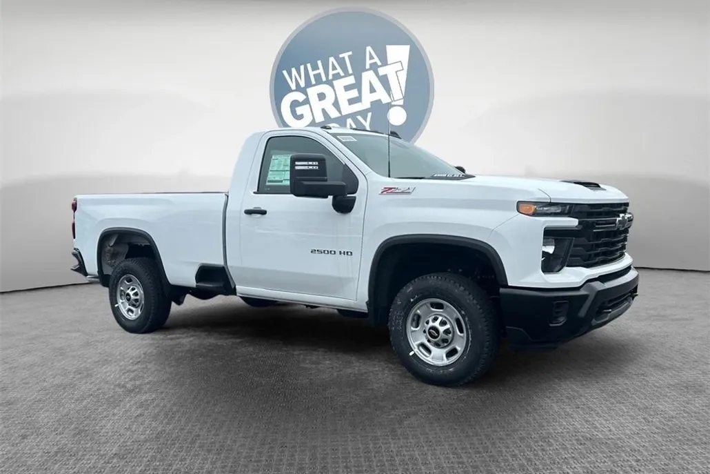 2025 Chevrolet Silverado 2500HD photo 1