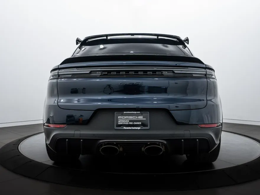 2024 Porsche Cayenne Turbo GT photo 6
