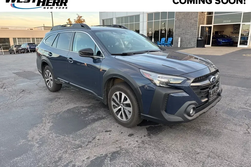 2023 Subaru Outback Premium photo 1