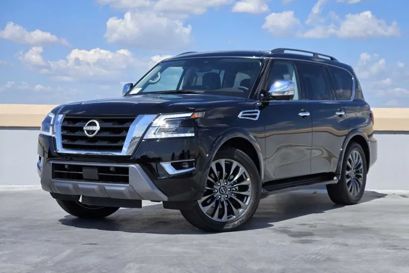 2024 Nissan Armada Platinum photo 1