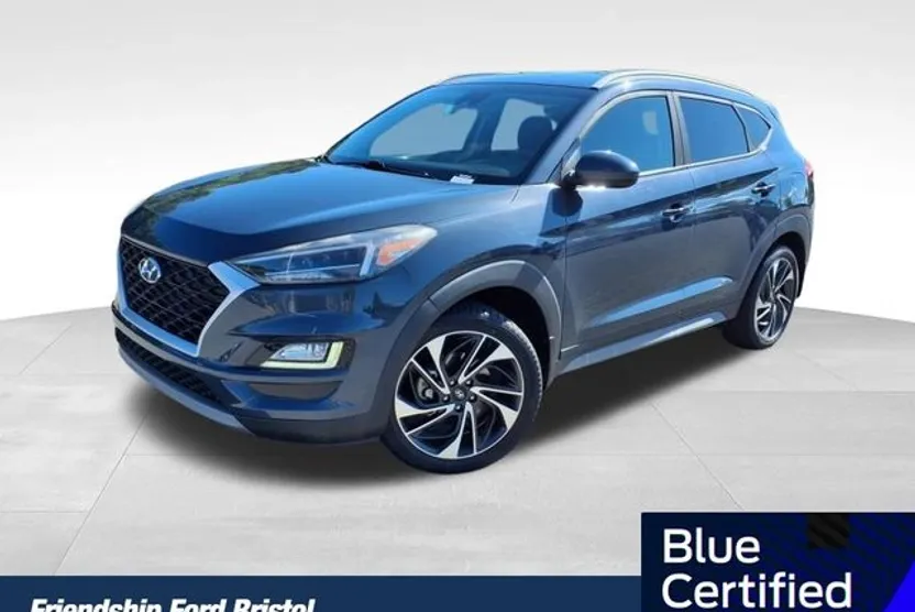 2019 Hyundai Tucson Sport photo 1