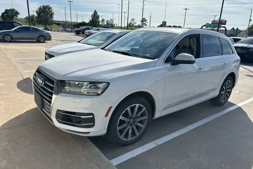 2017 Audi Q7 3.0 TDI Premium Plus photo 1