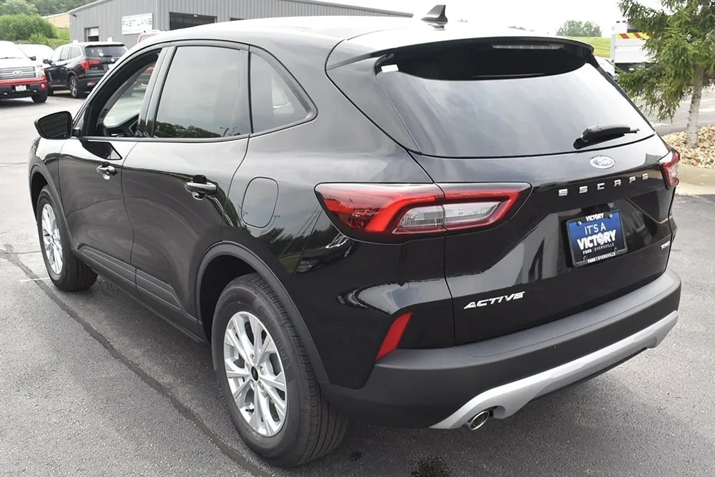 2025 Ford Escape Active photo 1