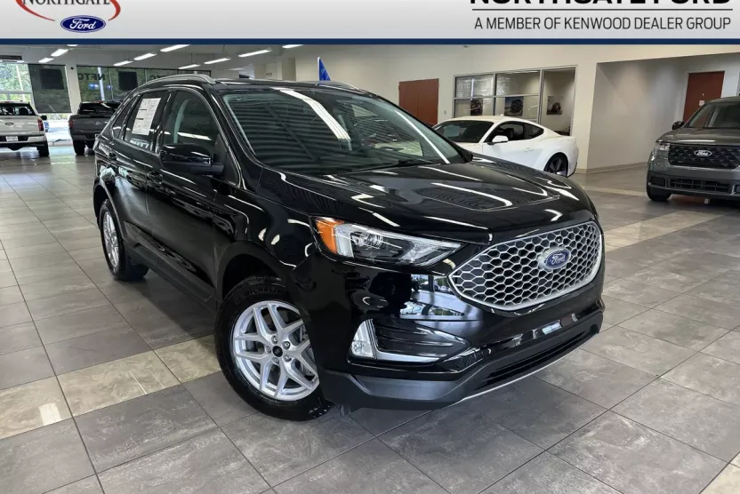 2024 Ford Edge SEL photo 1