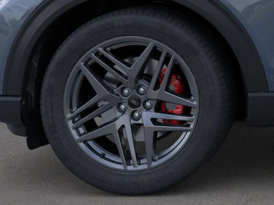 2025 Ford Explorer ST photo 1