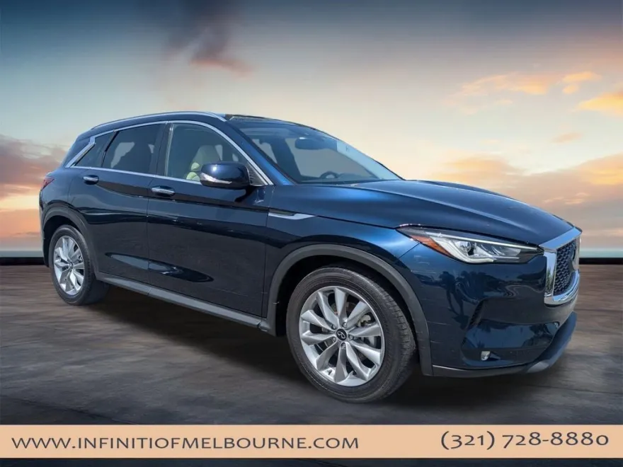 2022 Infiniti QX50 Luxe photo 1