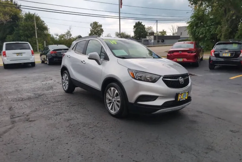 2019 Buick Encore Preferred photo 1