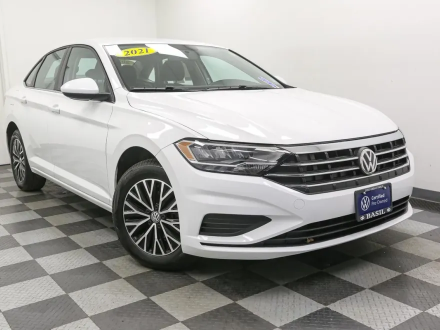 2021 Volkswagen Jetta S photo 1