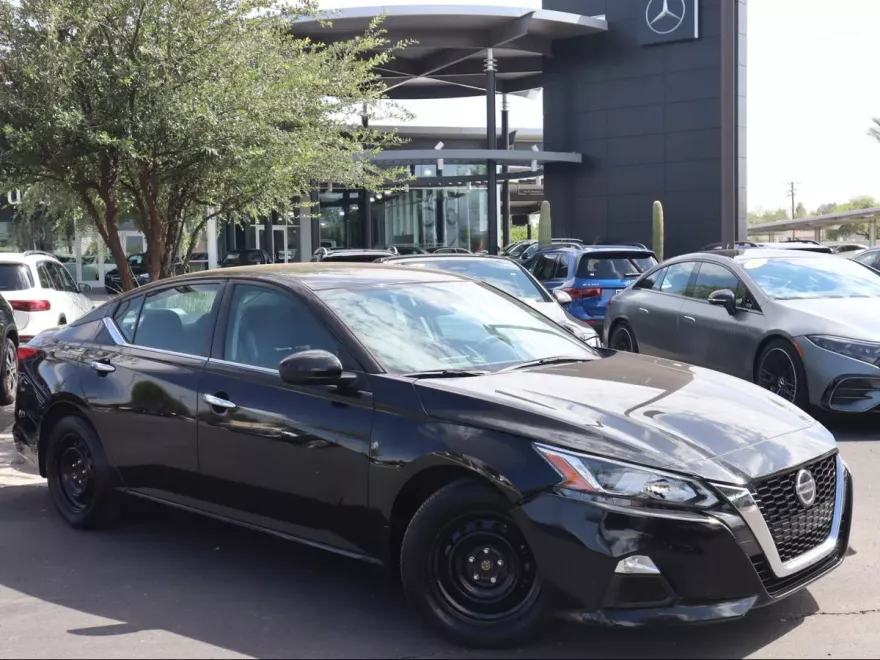 2021 Nissan Altima 2.5 S photo 1