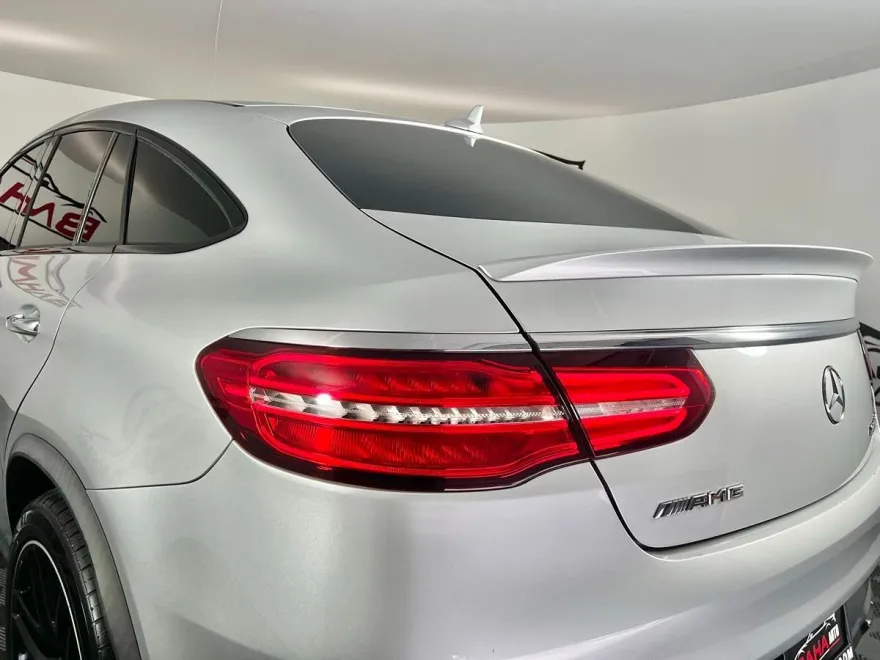 2018 Mercedes Benz GLE AMG 63 S 4MATIC Coupe photo 2