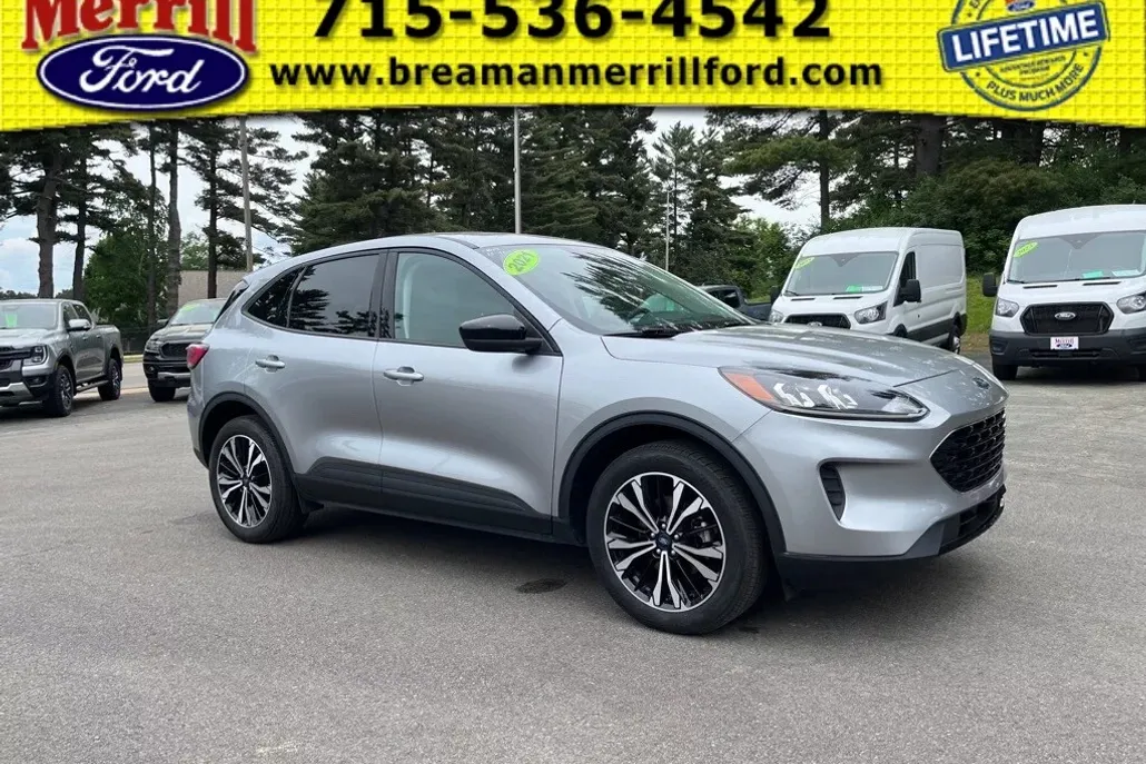 2021 Ford Escape SE photo 1