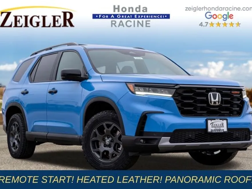 2025 Honda Pilot TrailSport photo 1