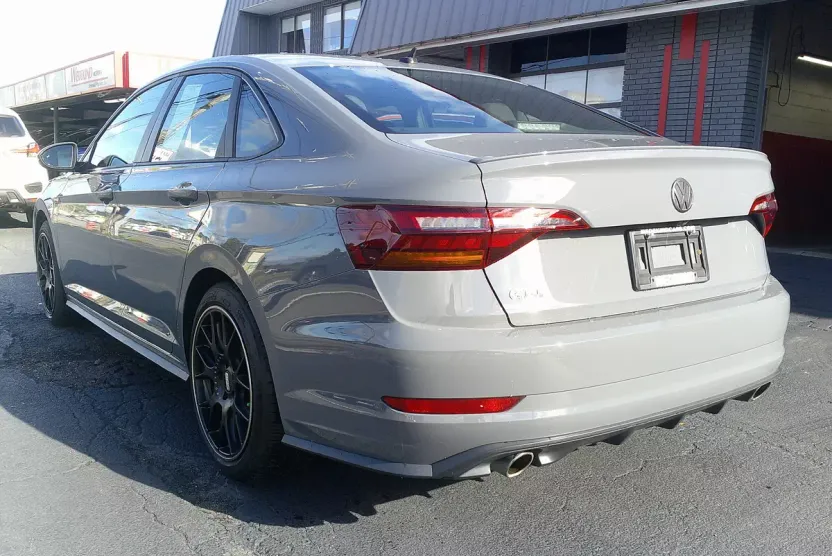 2019 Volkswagen Jetta GLI 2.0T photo 1