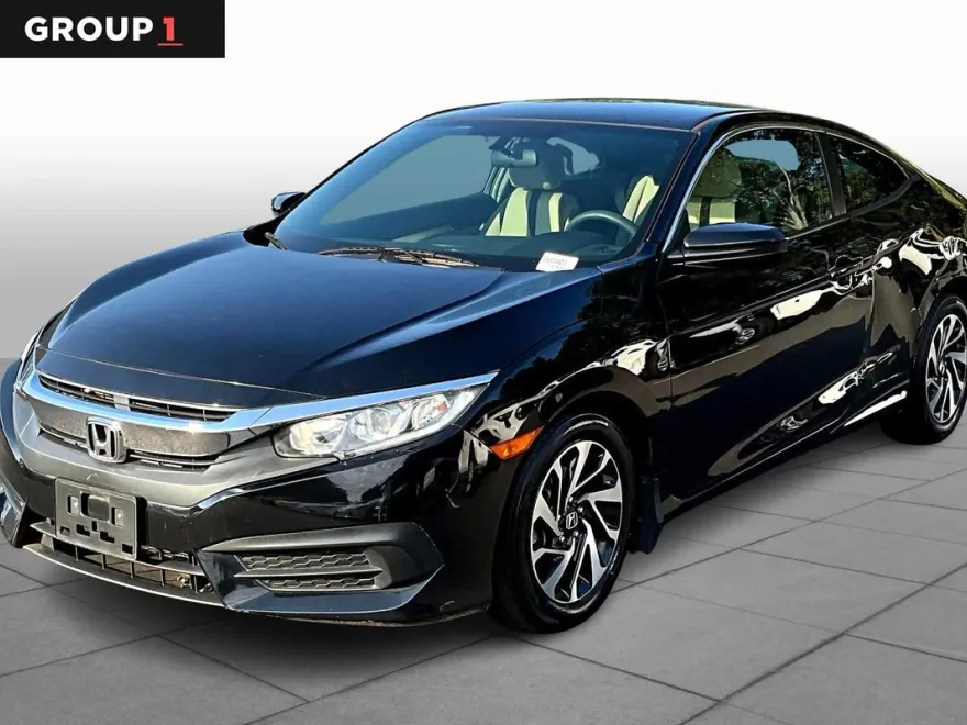 2016 Honda Civic LX photo 1