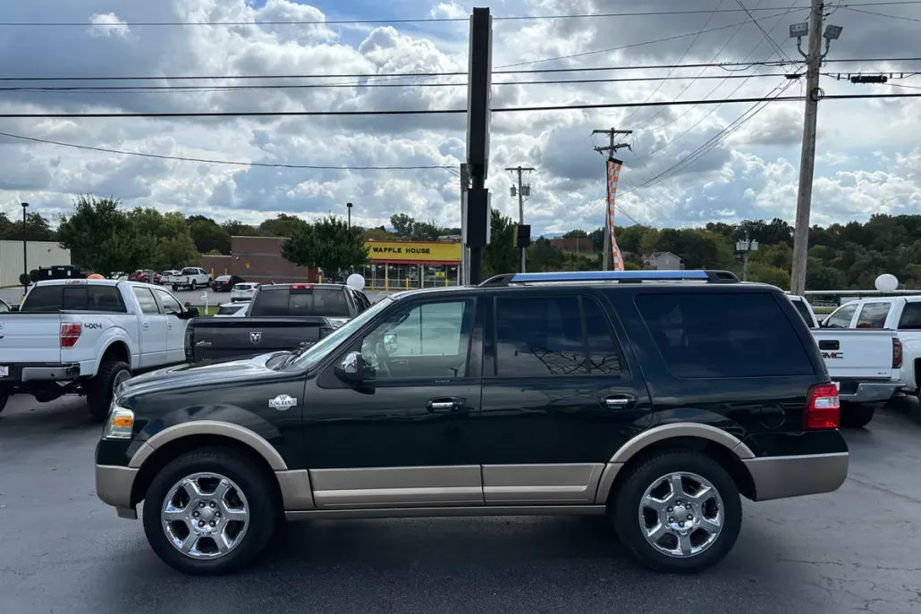 2014 Ford Expedition XLT King Ranch photo 1