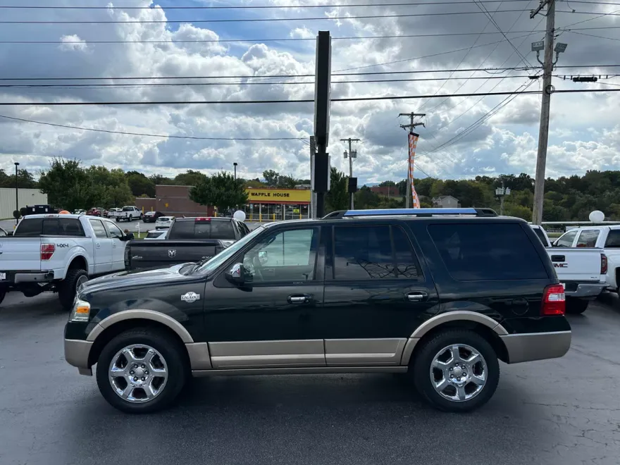 2014 Ford Expedition XLT King Ranch photo 1