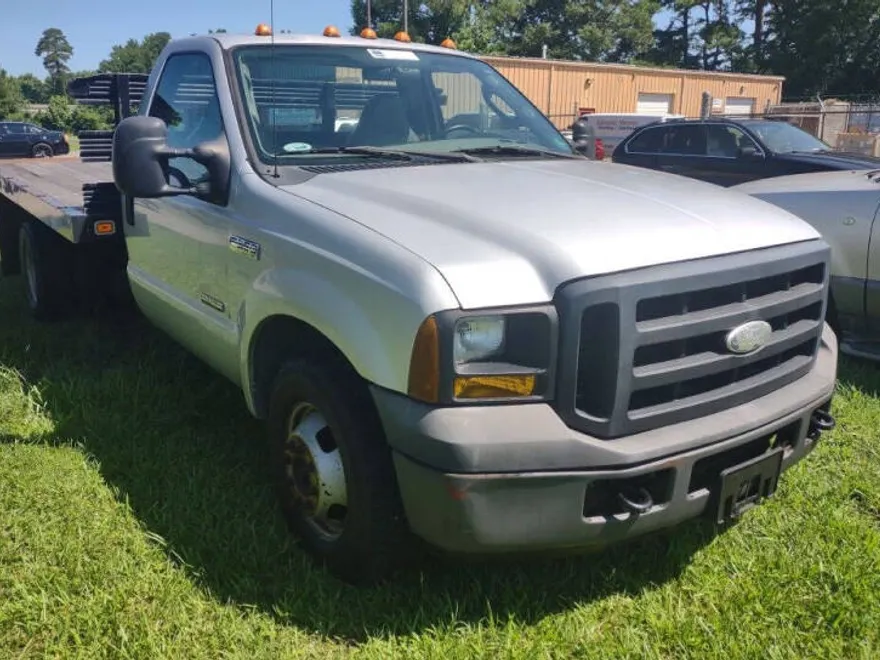 2006 Ford F-350 photo 1