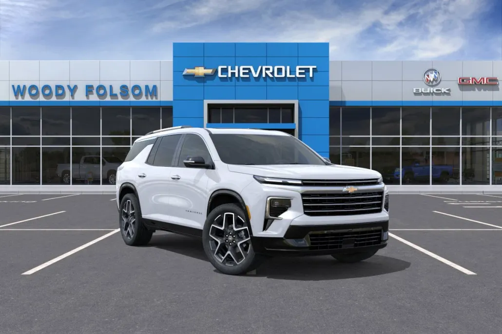 2026 Chevrolet Traverse High Country photo 1