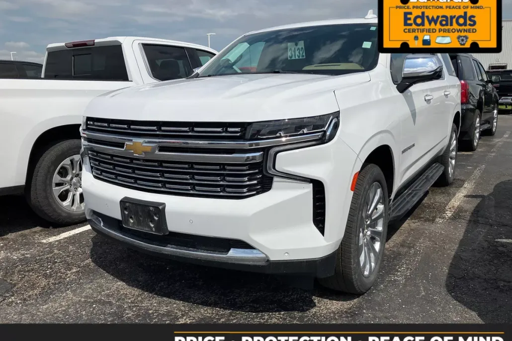 2021 Chevrolet Suburban Premier photo 1