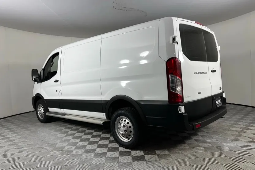 2023 Ford Transit photo 1
