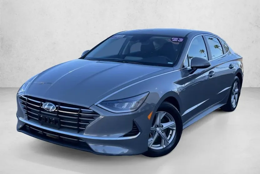 2023 Hyundai Sonata SE photo 1