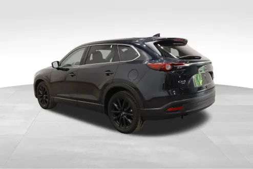2023 Mazda CX-9 Touring photo 3