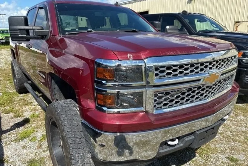 2014 Chevrolet Silverado 1500 LT photo 1
