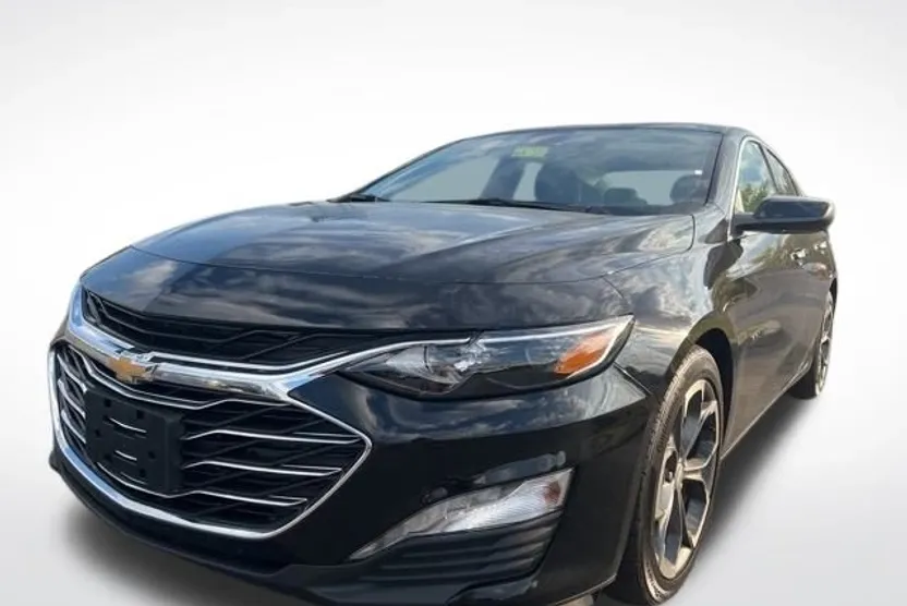 2024 Chevrolet Malibu 1LT photo 1