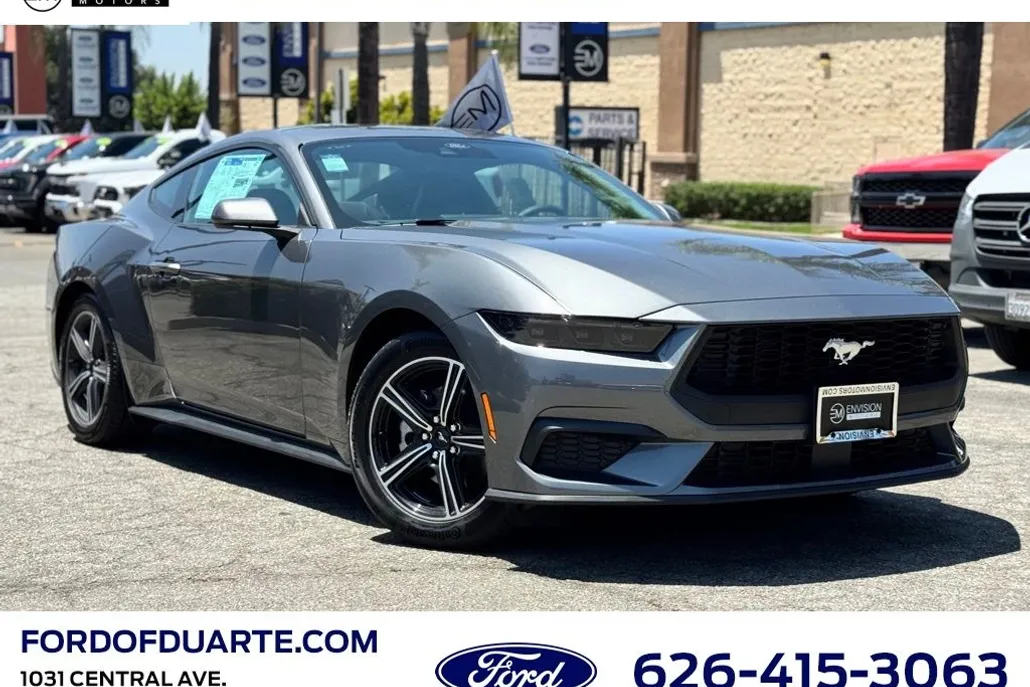 2025 Ford Mustang EcoBoost photo 1
