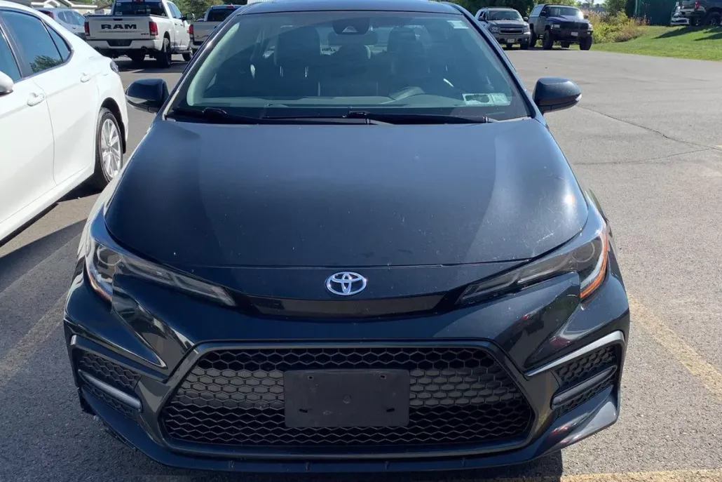 2020 Toyota Corolla SE photo 1