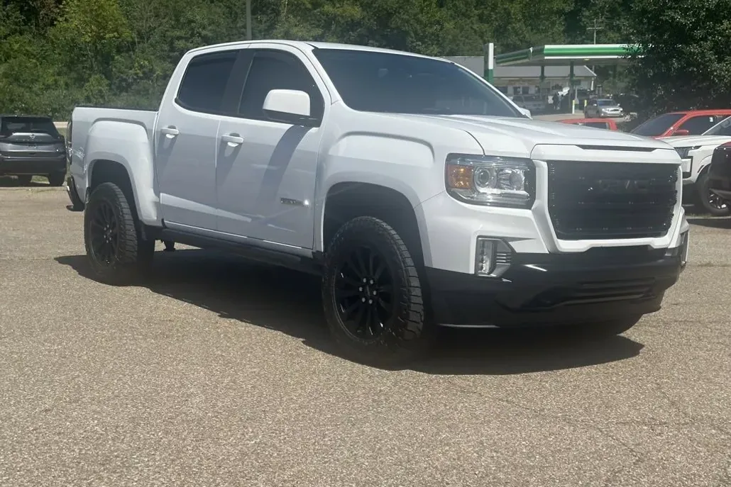 2022 Gmc Canyon Elevation photo 1