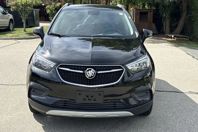 2022 Buick Encore Preferred photo 1