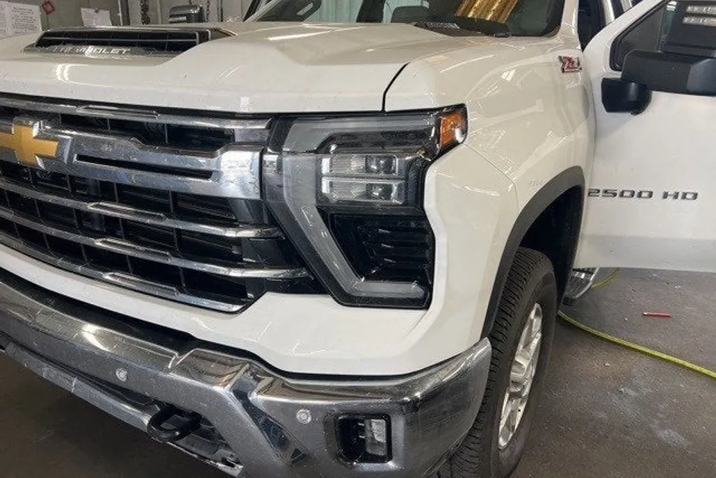 2024 Chevrolet Silverado 2500HD LTZ photo 1