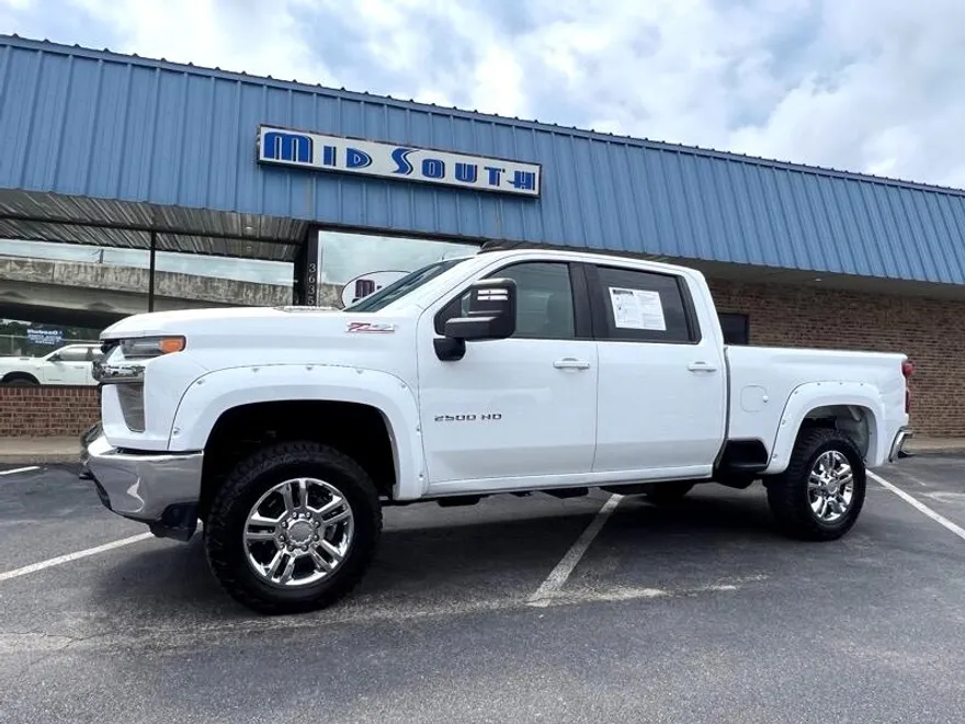 2020 Chevrolet Silverado 2500HD LT photo 1
