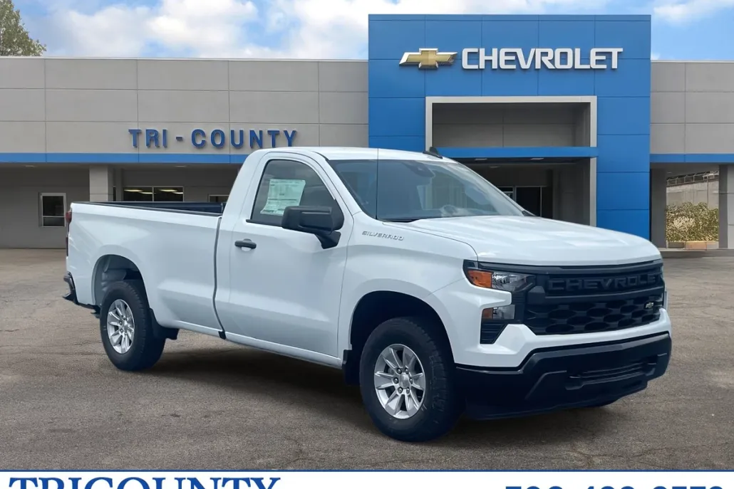 2025 Chevrolet Silverado 1500 photo 1