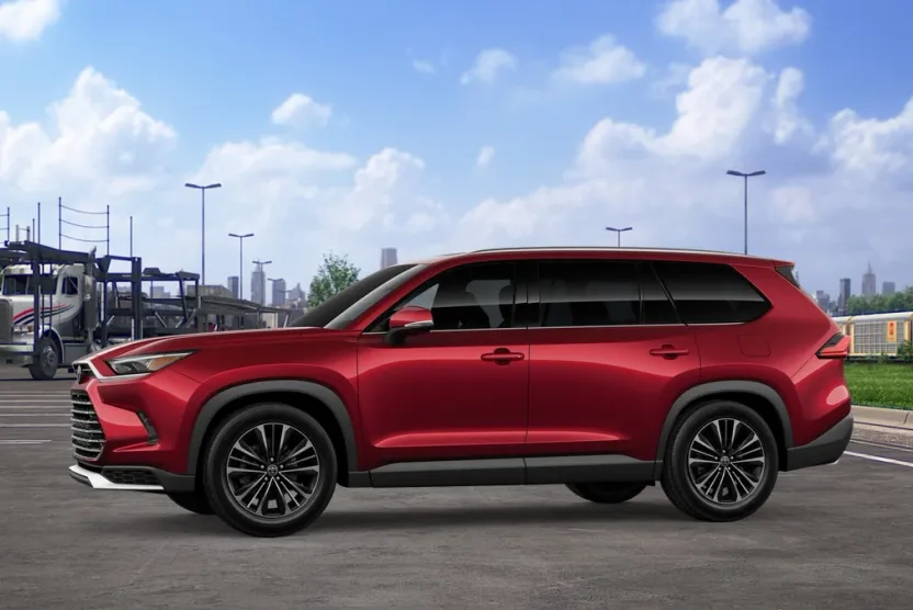 2026 Toyota Highlander Platinum Hybrid photo 1