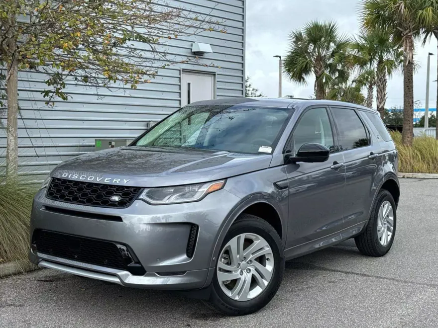 2025 Land Rover Discovery Sport S photo 1