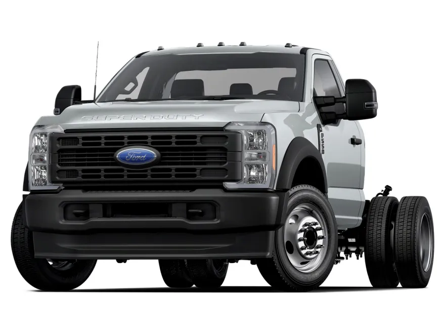 2025 Ford F-550 photo 1